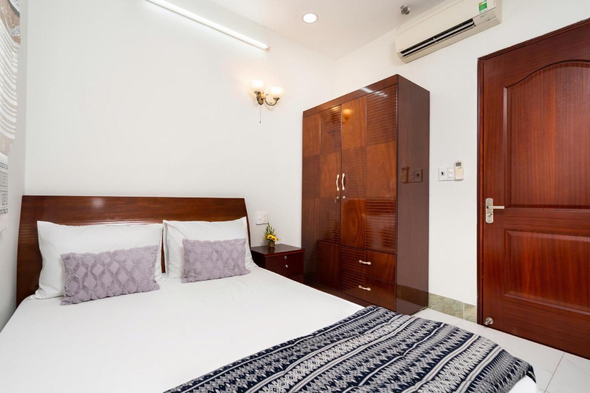 Cozy 3-br In The Center Of District 7 Căn hộ *